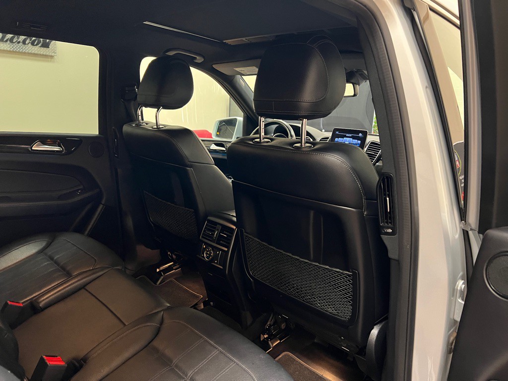 2019 Mercedes-Benz GLS-Class Image 37