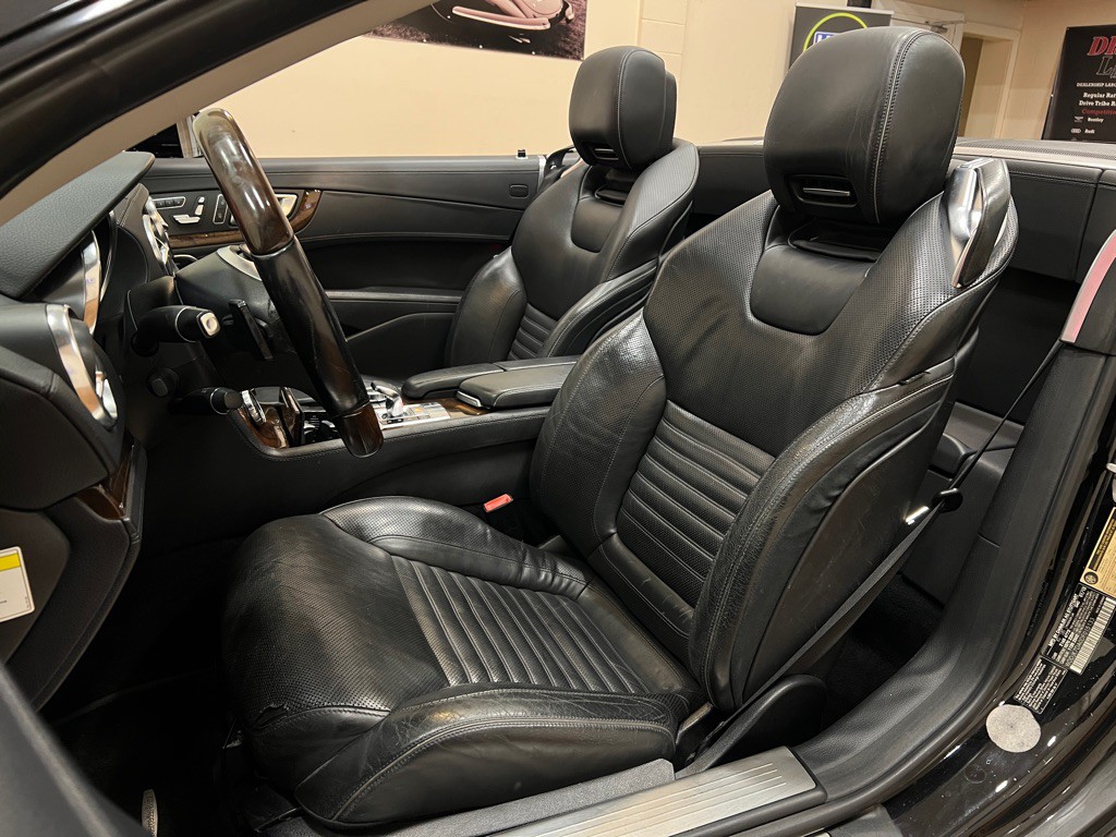 2013 Mercedes-Benz SL-Class Image 35