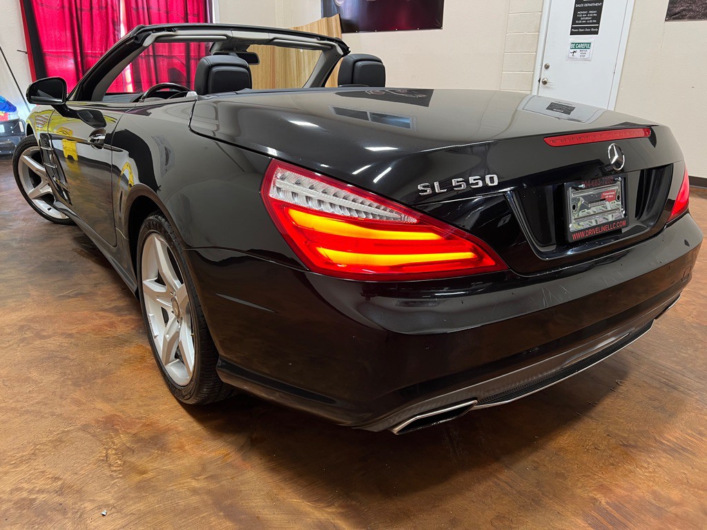 2013 Mercedes-Benz SL-Class Image 40