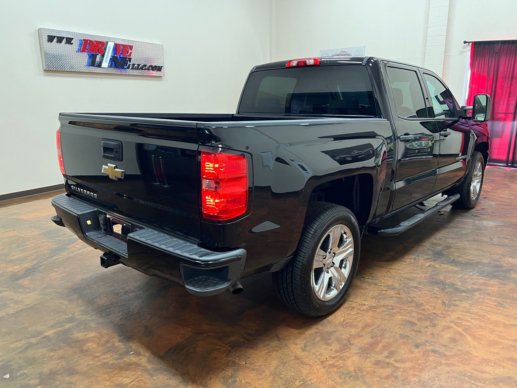 2018 Chevrolet Silverado 1500 Image 10