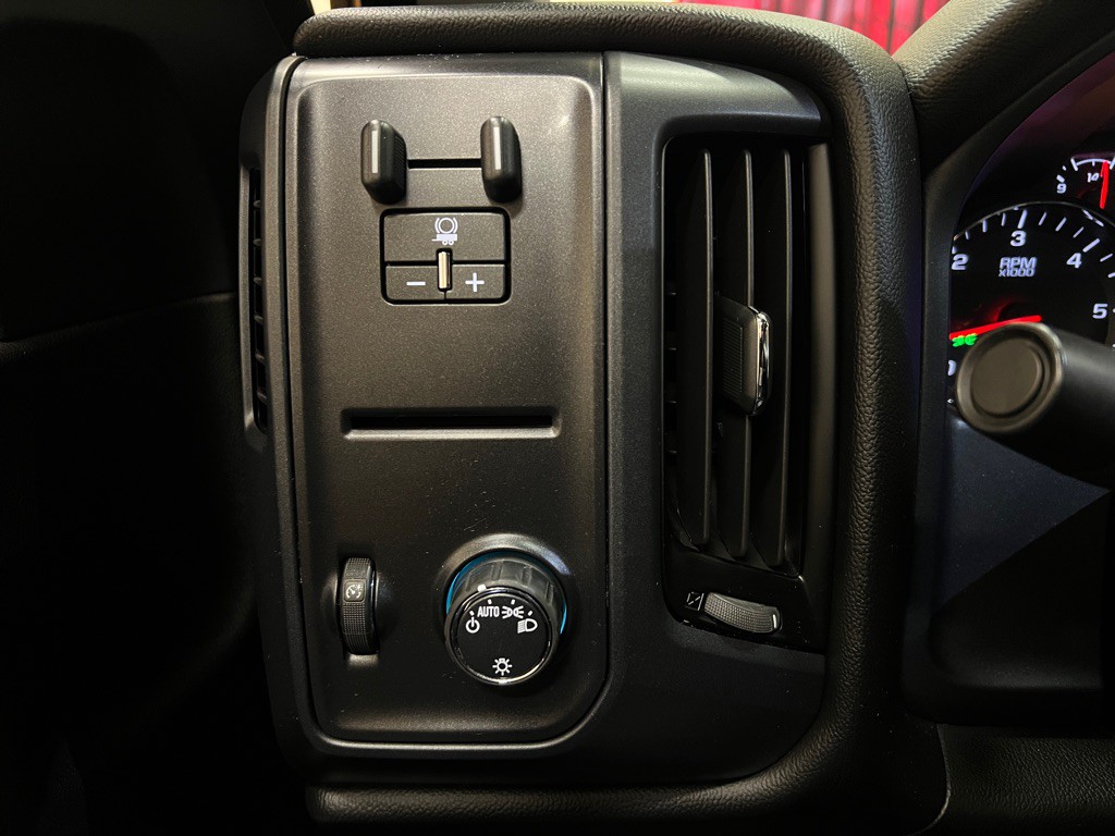 2018 Chevrolet Silverado 1500 Image 22