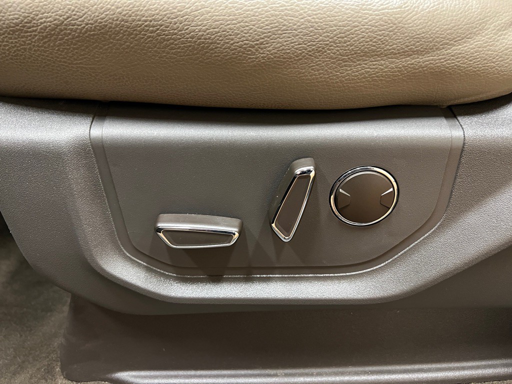 2020 Ford Expedition Image 28