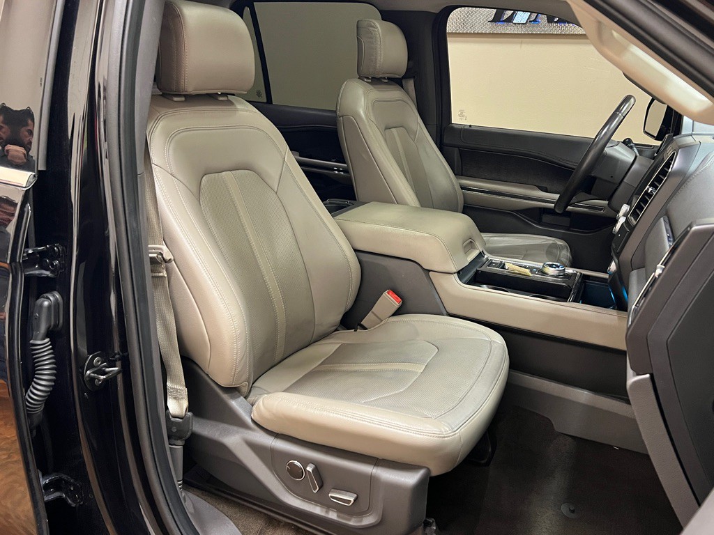 2020 Ford Expedition Image 36