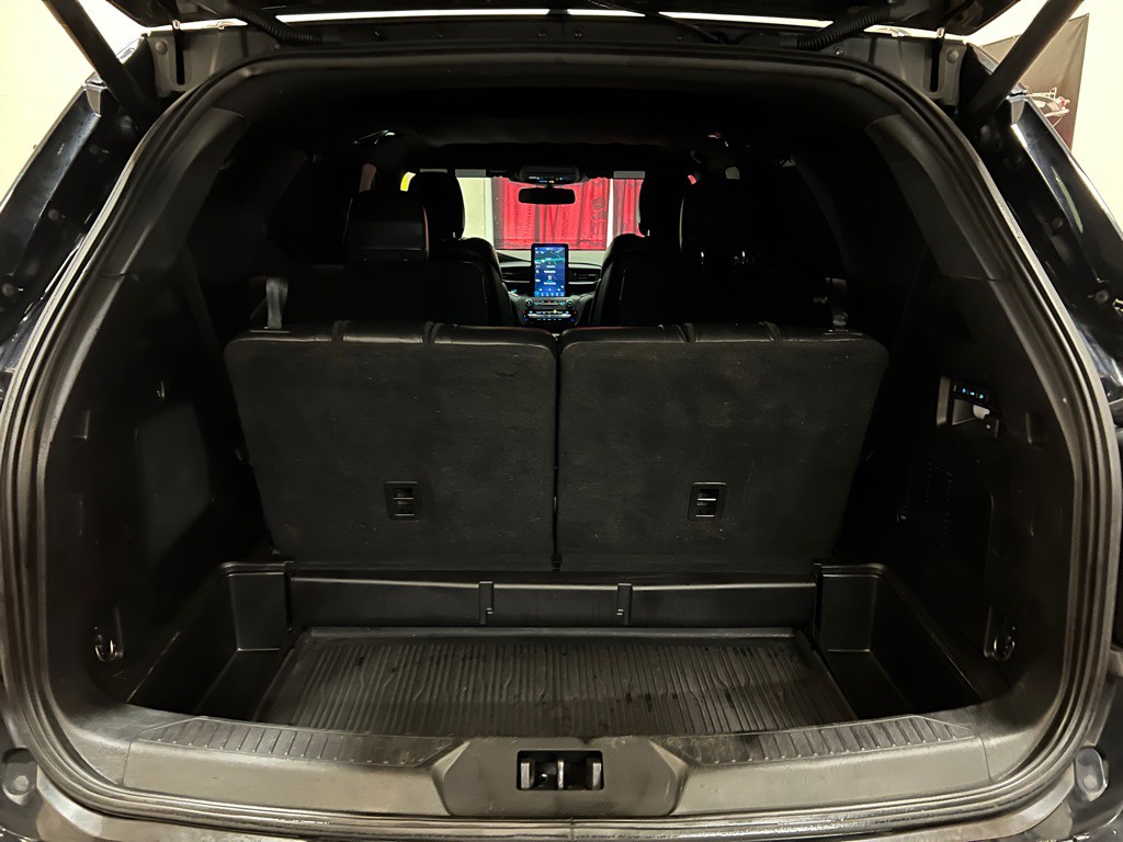 2020 Ford Explorer Image 39