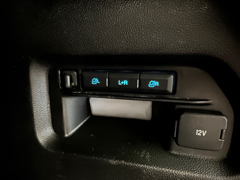 2020 Ford Explorer Image 40