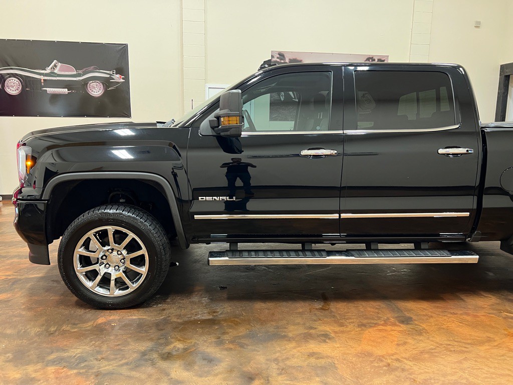 2017 GMC Sierra Image 6