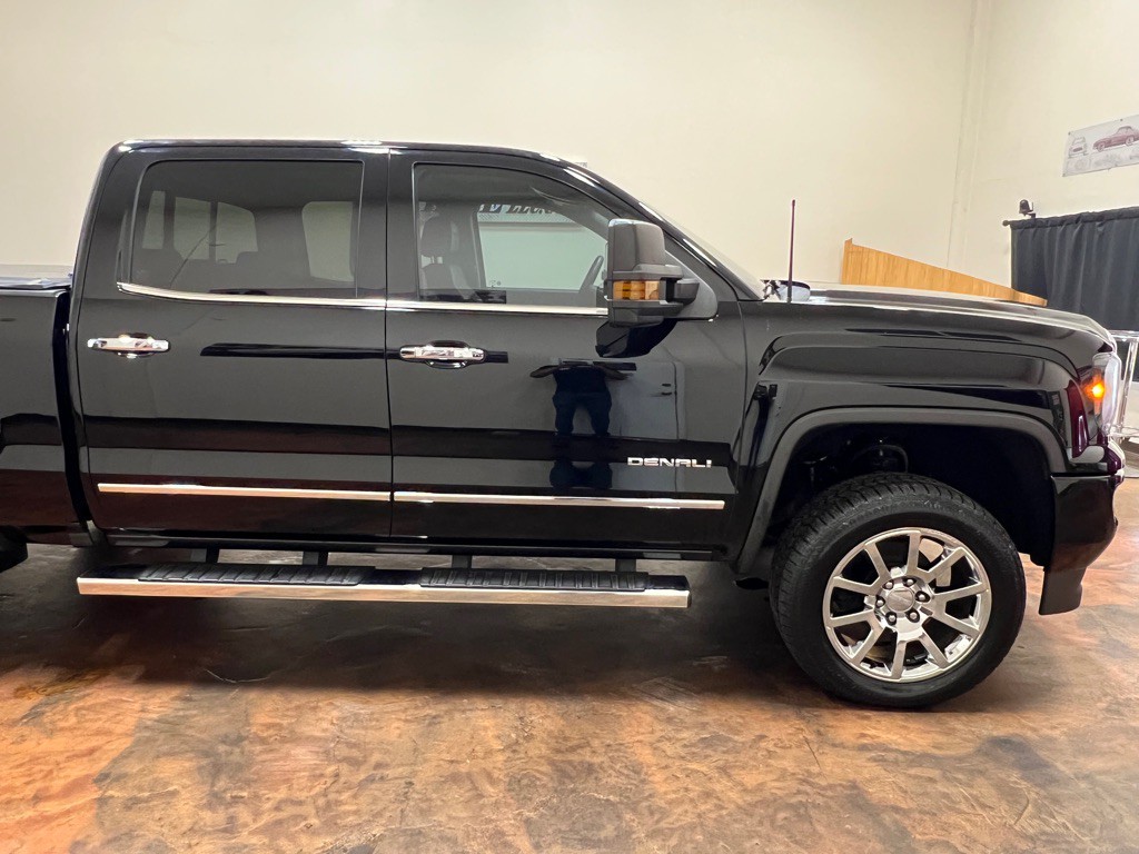 2017 GMC Sierra Image 12