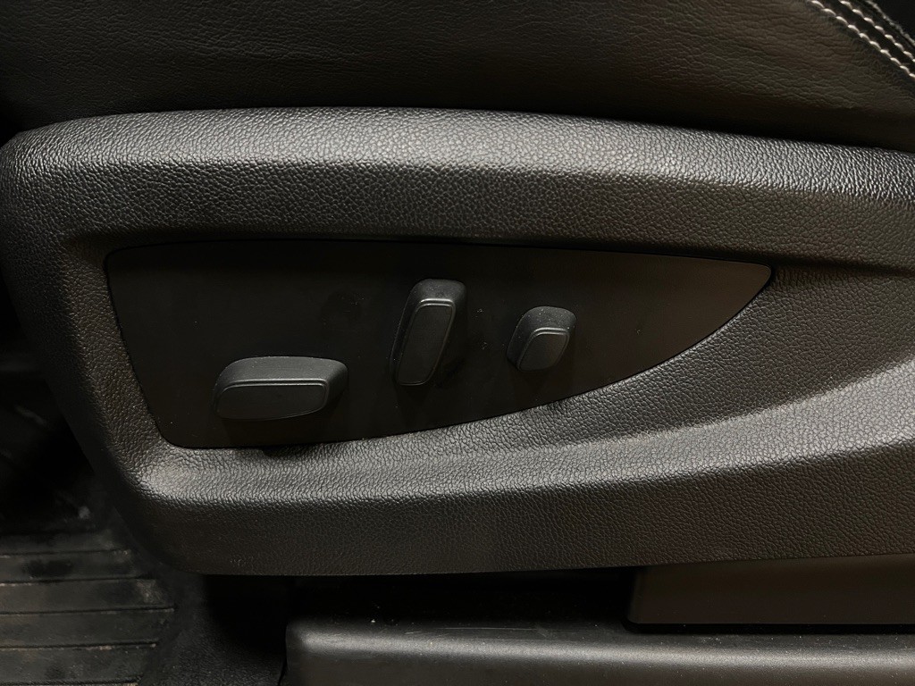 2017 GMC Sierra Image 30