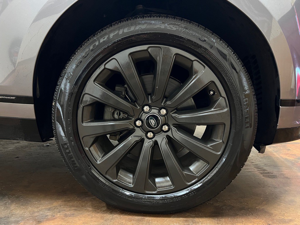 2020 Land Rover Range Rover Image 11