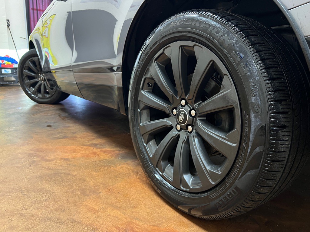 2020 Land Rover Range Rover Image 41