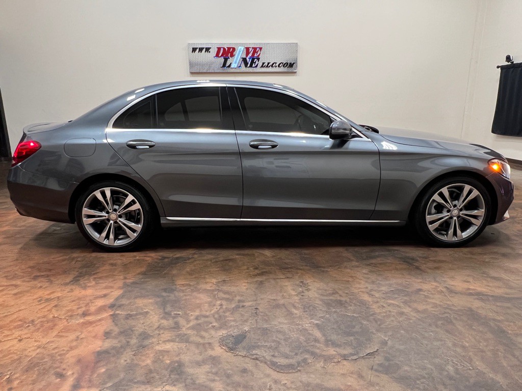 2017 Mercedes-Benz C-Class Image 9