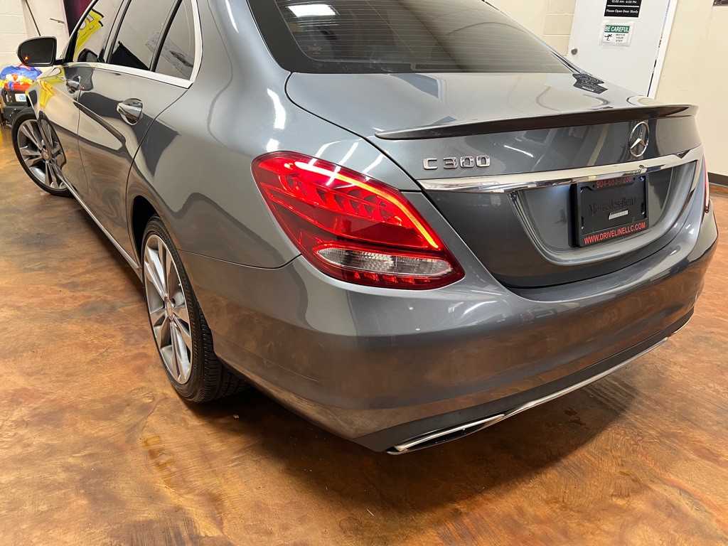 2017 Mercedes-Benz C-Class Image 37