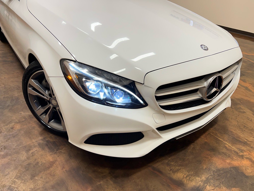 2016 Mercedes-Benz C-Class Image 42