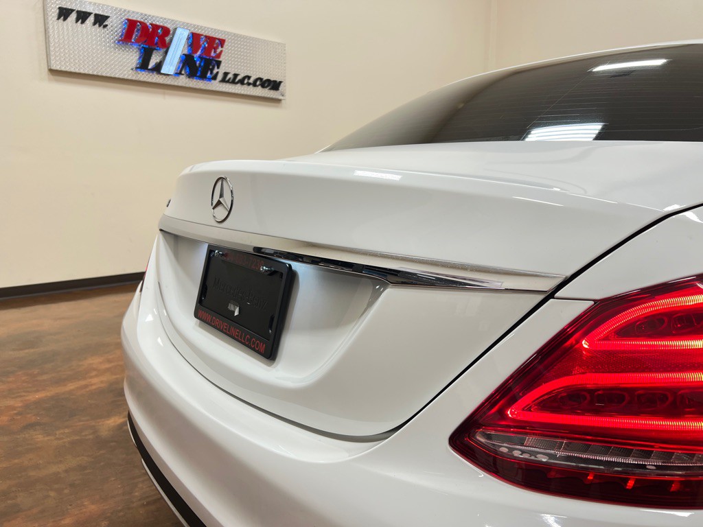 2016 Mercedes-Benz C-Class Image 45
