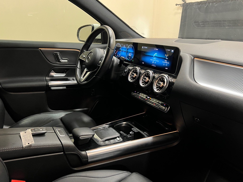 2021 Mercedes-Benz GLA-Class Image 15