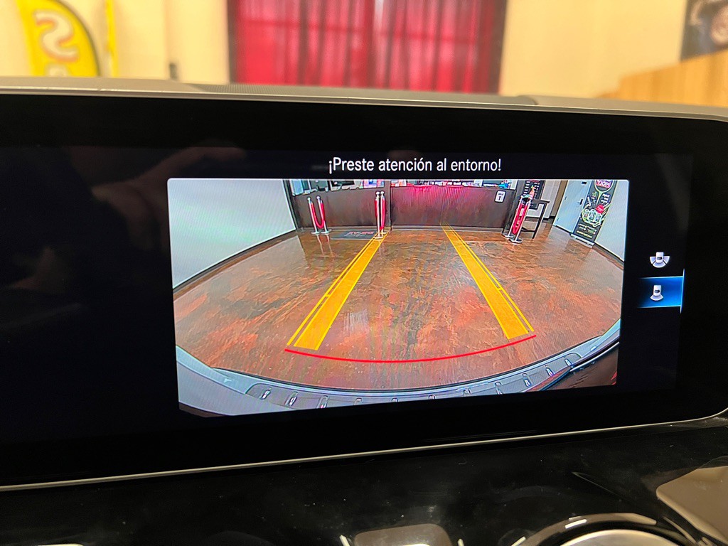 2021 Mercedes-Benz GLA-Class Image 26