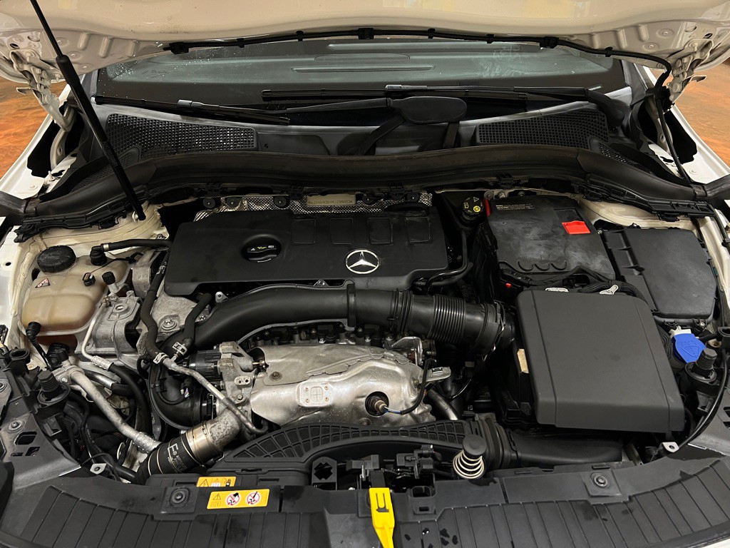 2021 Mercedes-Benz GLA-Class Image 37