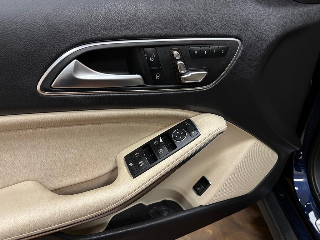 2018 Mercedes-Benz GLA-Class Image 27