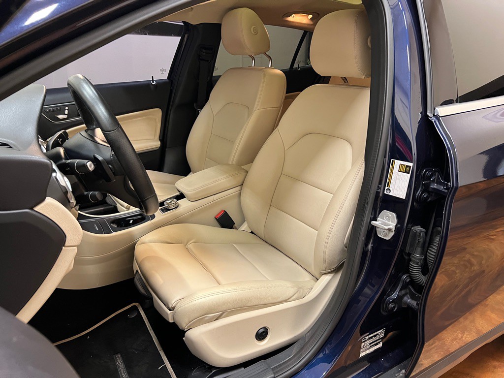 2018 Mercedes-Benz GLA-Class Image 28