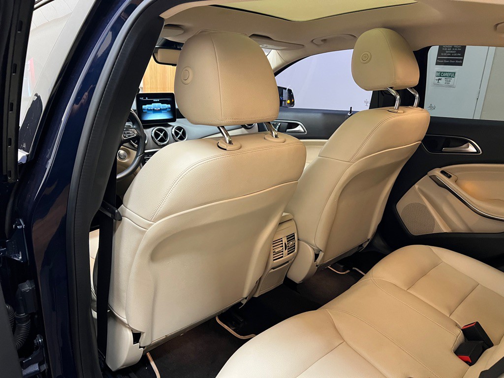 2018 Mercedes-Benz GLA-Class Image 29