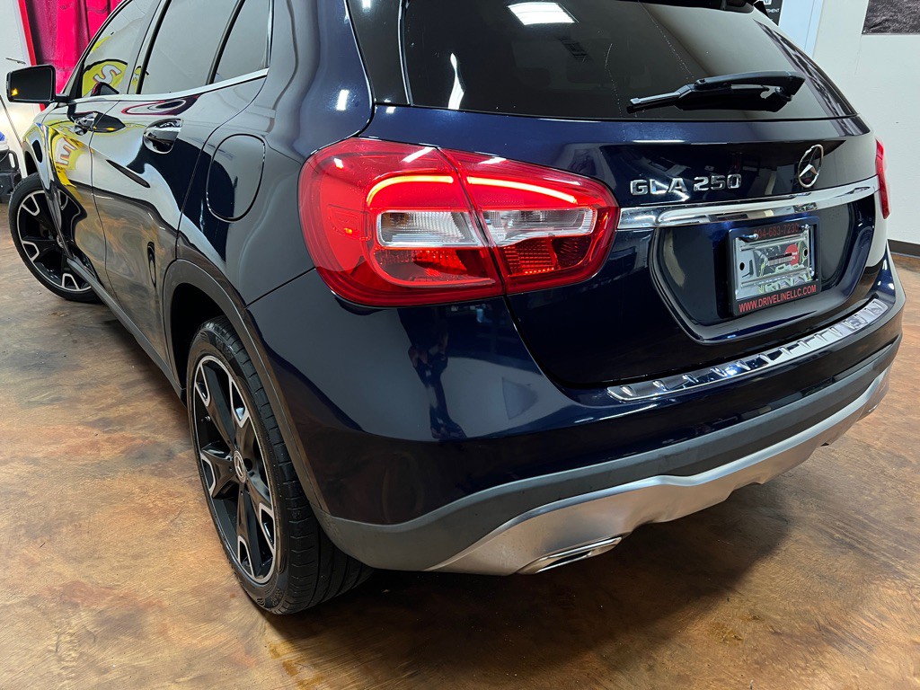 2018 Mercedes-Benz GLA-Class Image 38