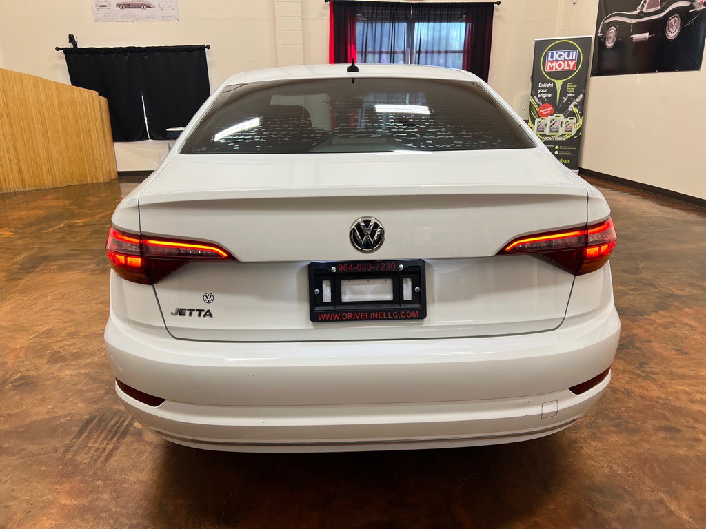 2019 Volkswagen Jetta Image 8