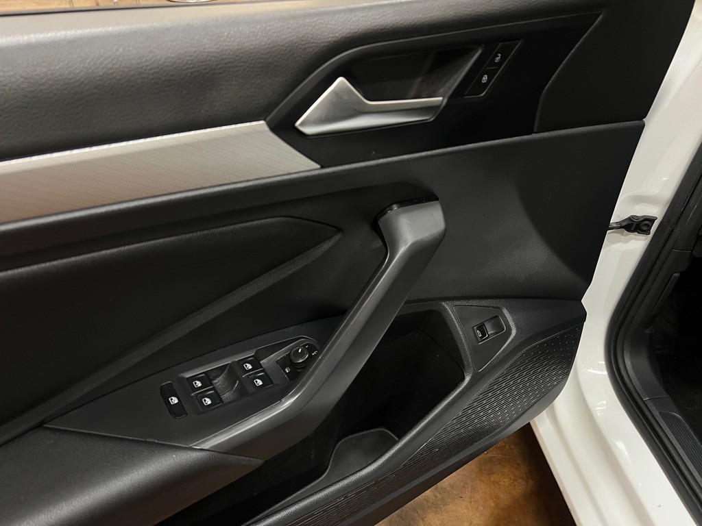 2019 Volkswagen Jetta Image 28