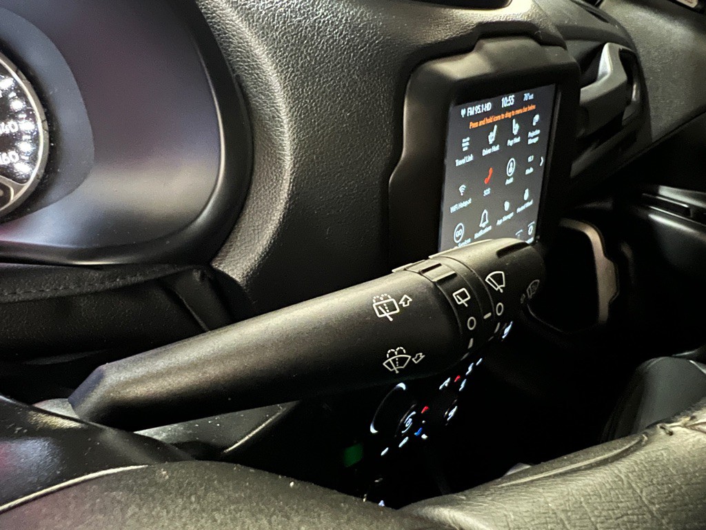 2020 Jeep Renegade Image 21