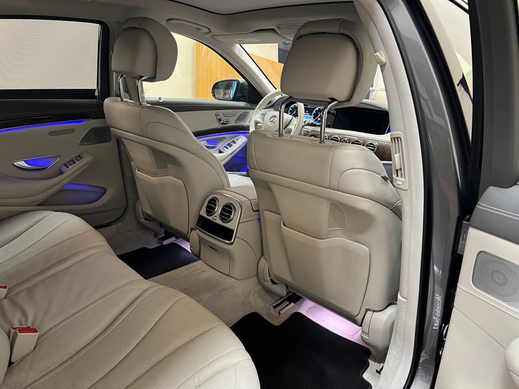 2017 Mercedes-Benz S-Class Image 35