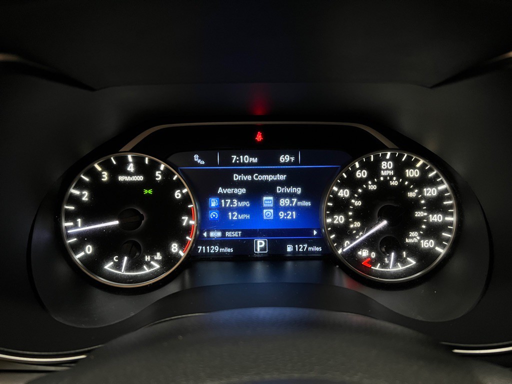 2016 Nissan Maxima Image 16