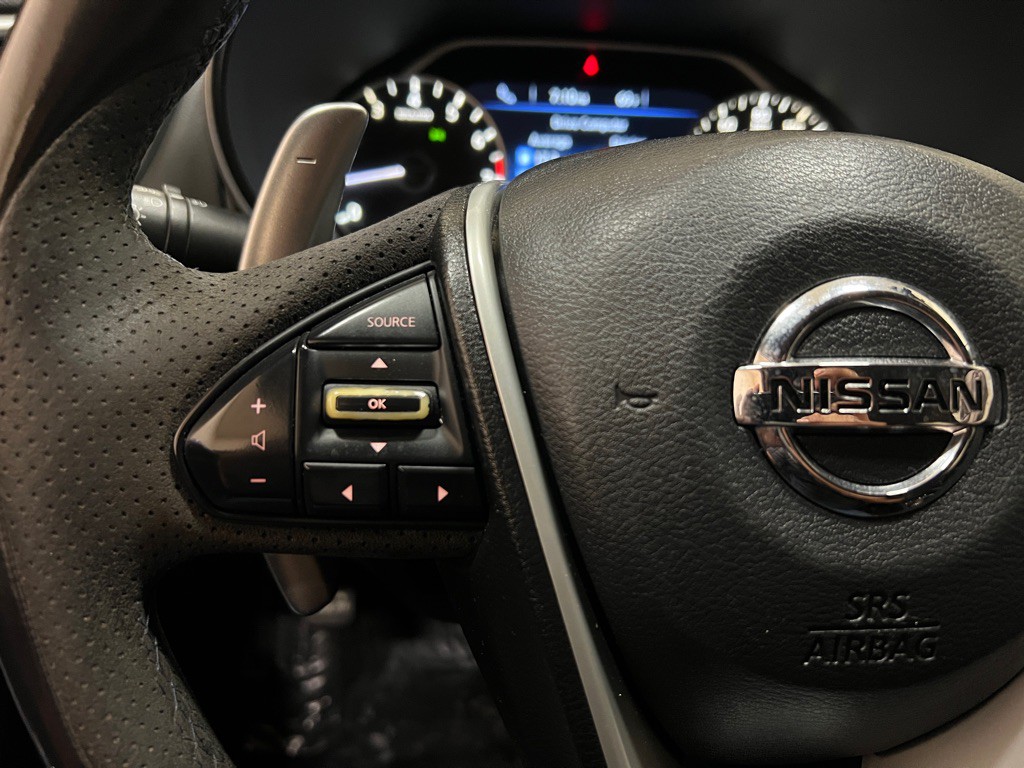 2016 Nissan Maxima Image 17