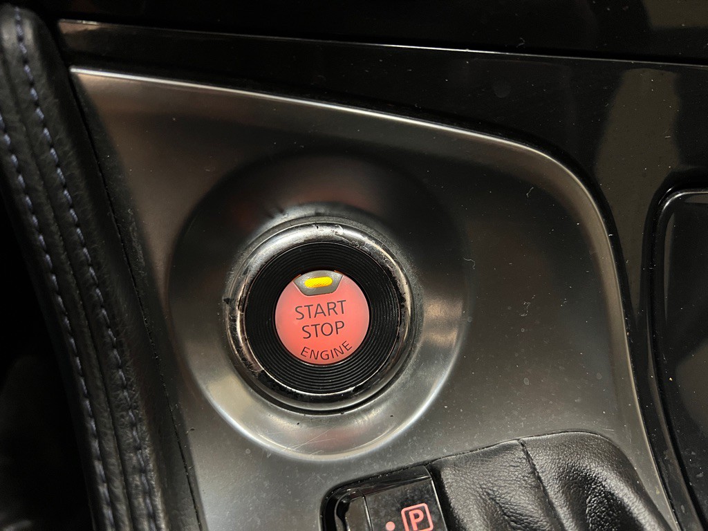 2016 Nissan Maxima Image 26