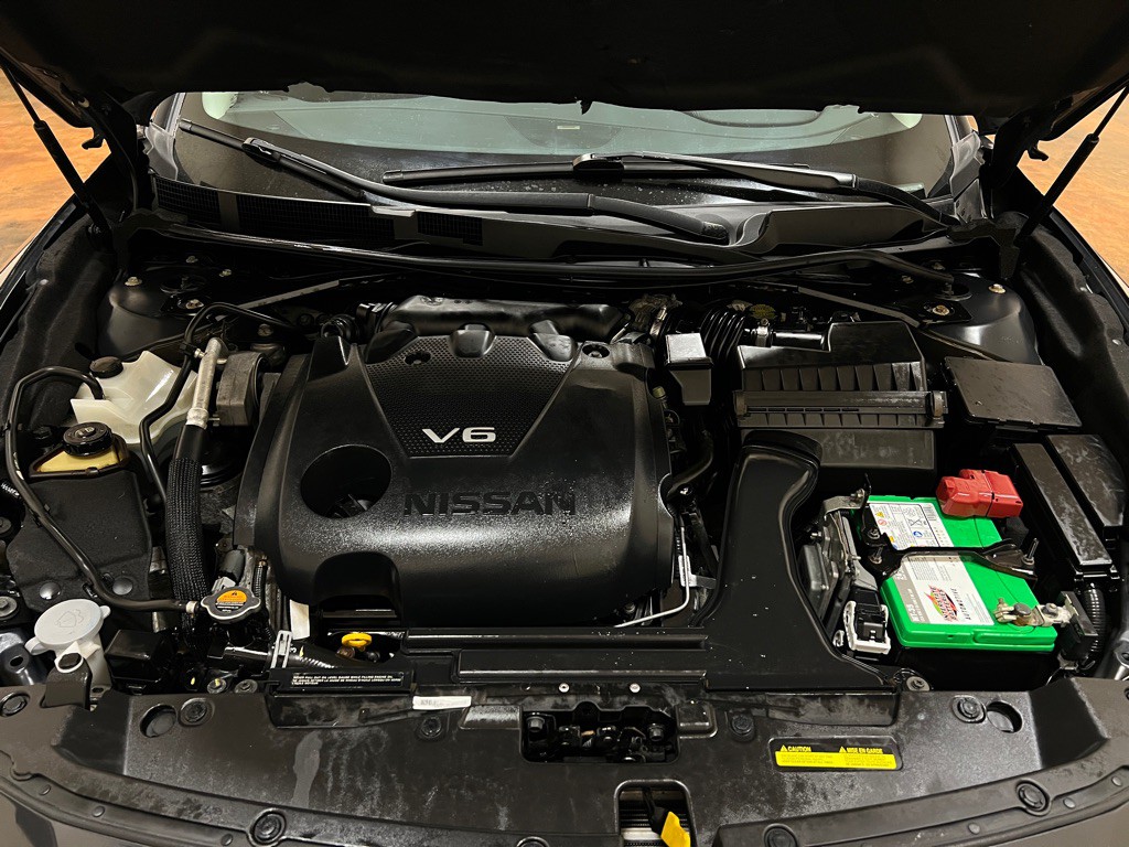 2016 Nissan Maxima Image 36