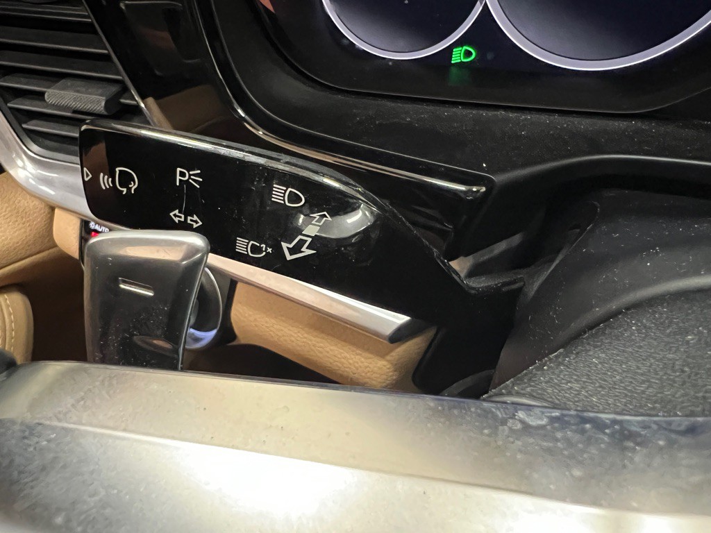 2018 Porsche Panamera Image 20