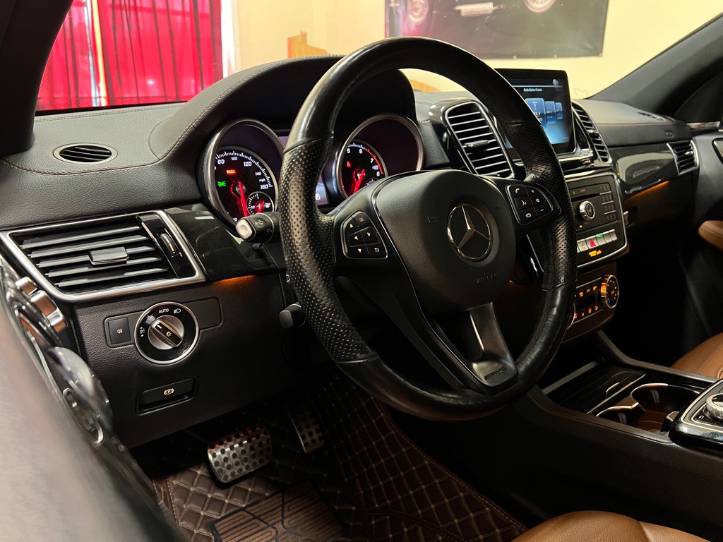 2016 Mercedes-Benz GLE-Class Image 13