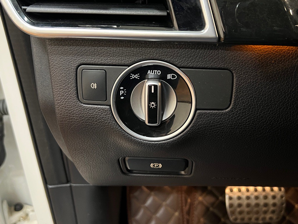 2016 Mercedes-Benz GLE-Class Image 22