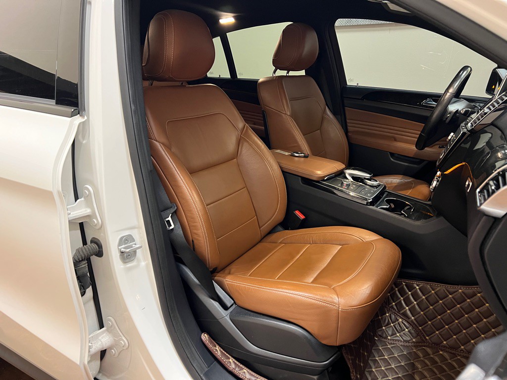 2016 Mercedes-Benz GLE-Class Image 36