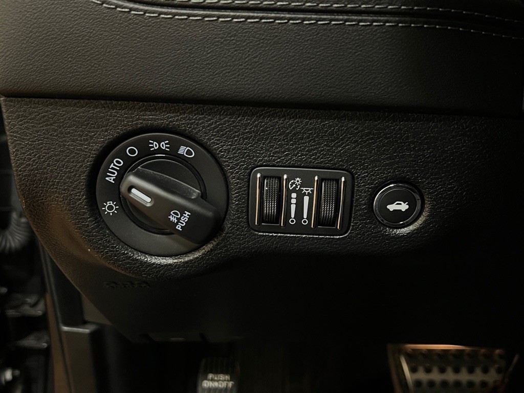 2022 Dodge Charger Image 22