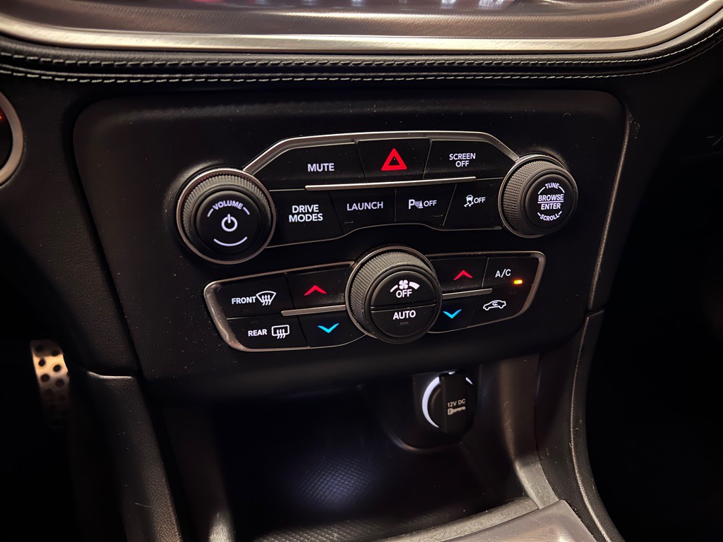 2022 Dodge Charger Image 26