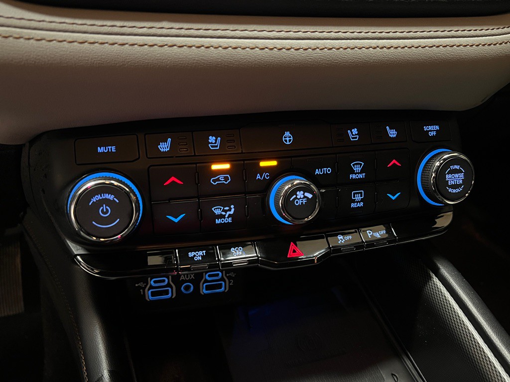 2022 Dodge Durango Image 25