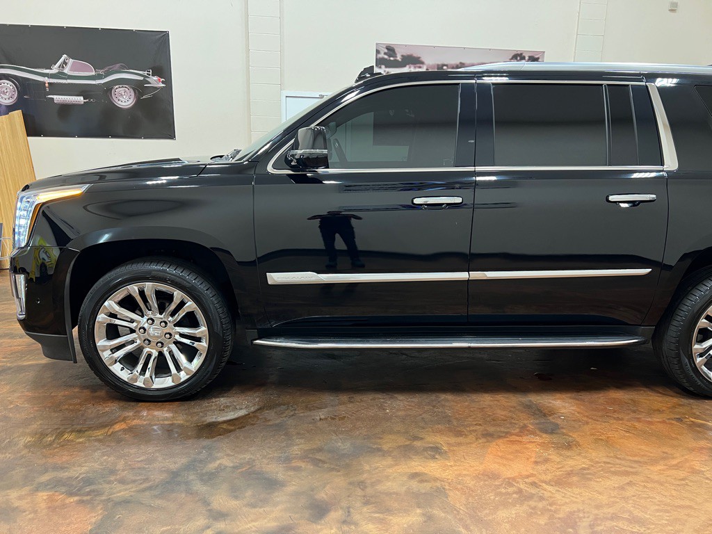 2020 Cadillac Escalade Image 6