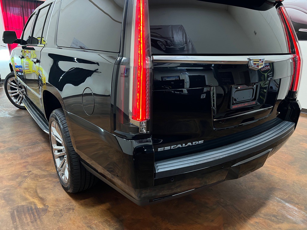 2020 Cadillac Escalade Image 45