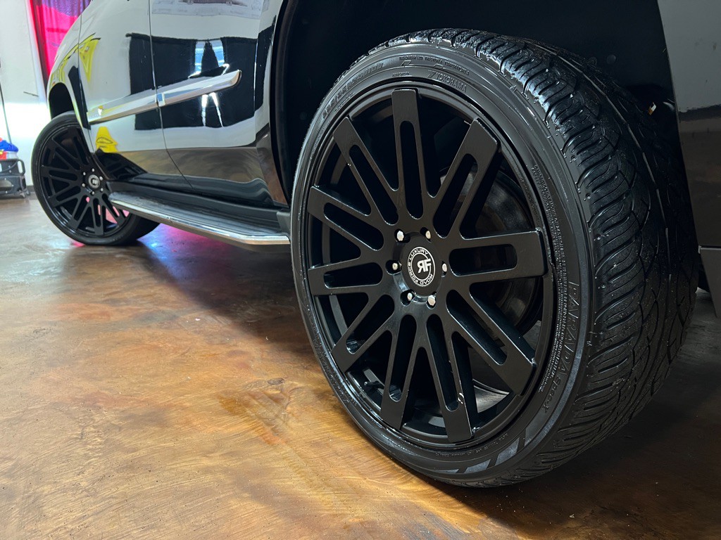 2017 Cadillac Escalade Image 44