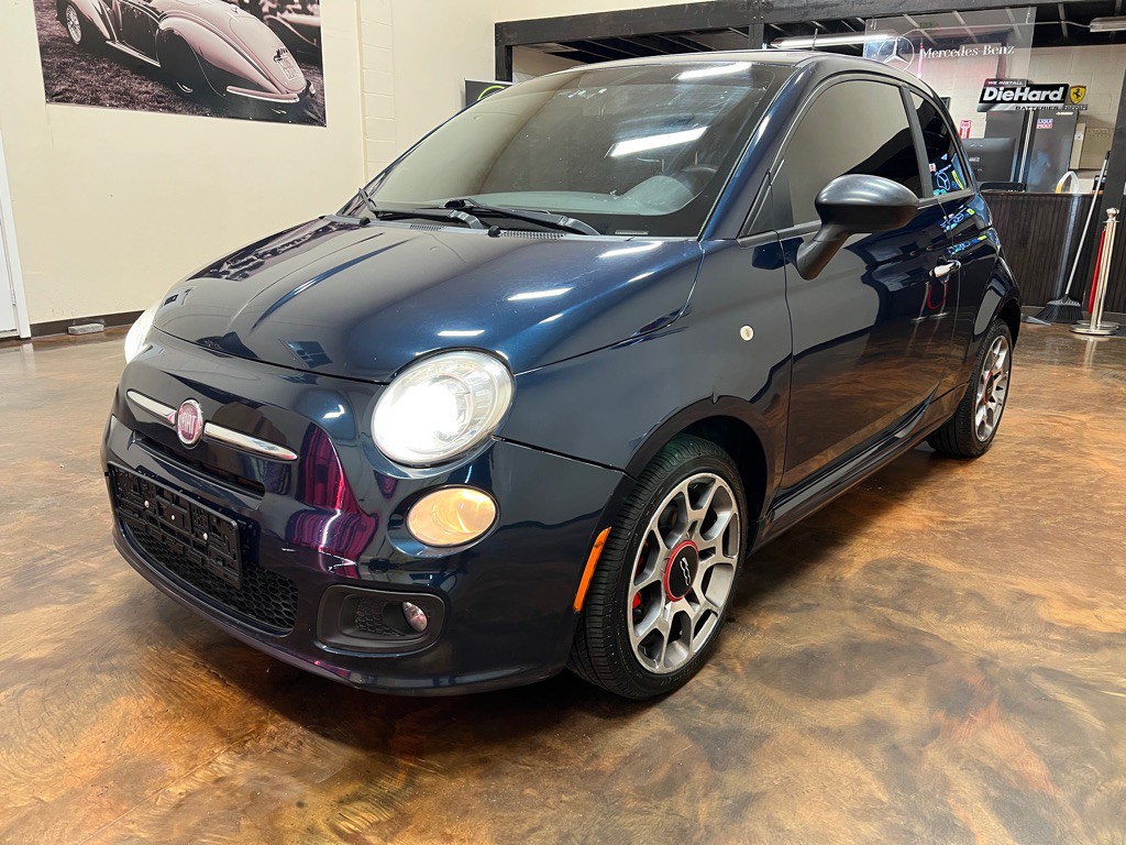 2013 FIAT 500 Image 5