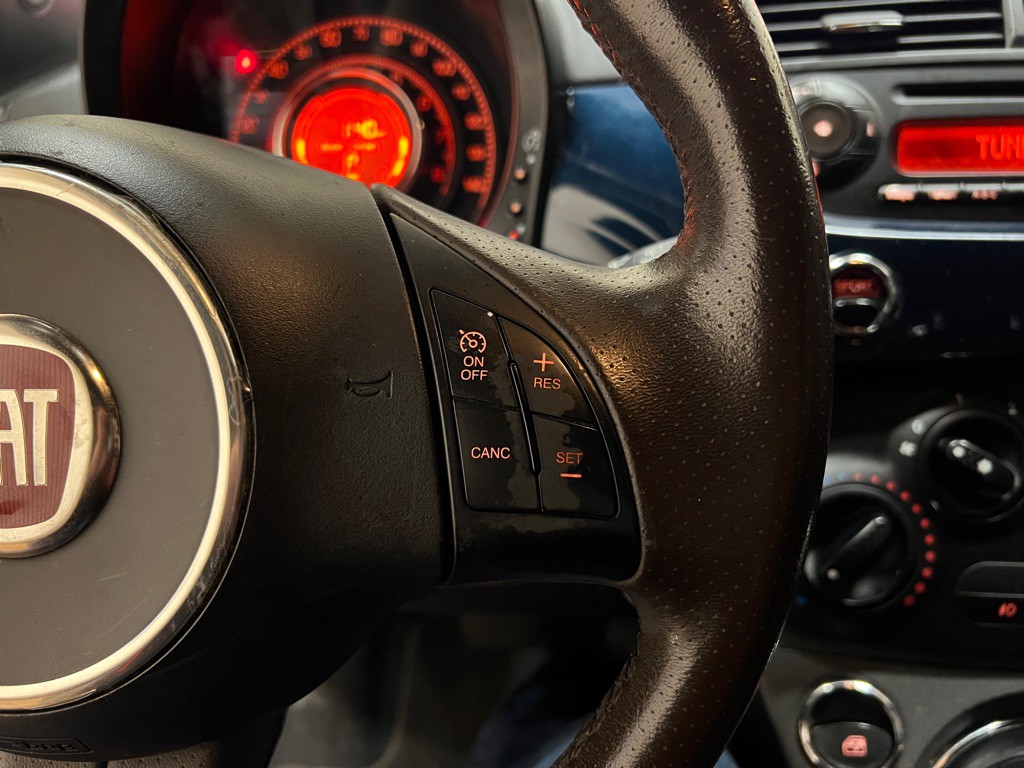 2013 FIAT 500 Image 18