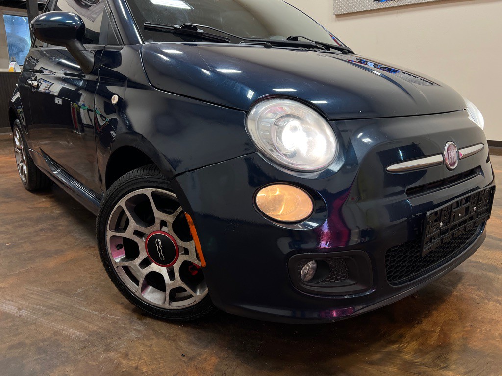 2013 FIAT 500 Image 31