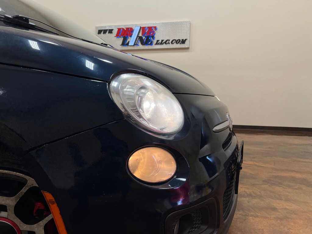 2013 FIAT 500 Image 37