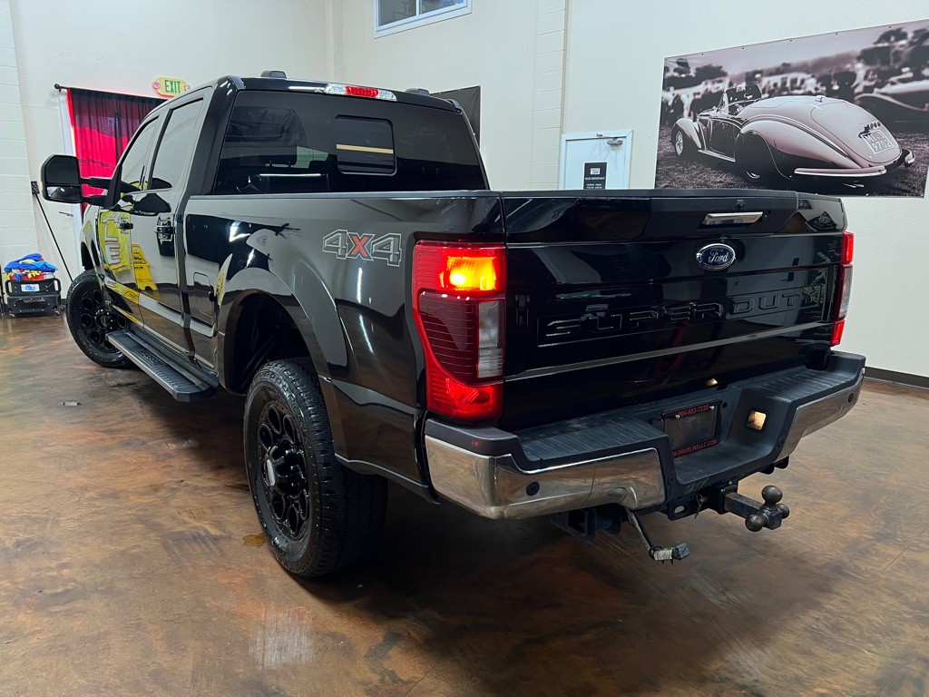2021 Ford F-250 Image 2