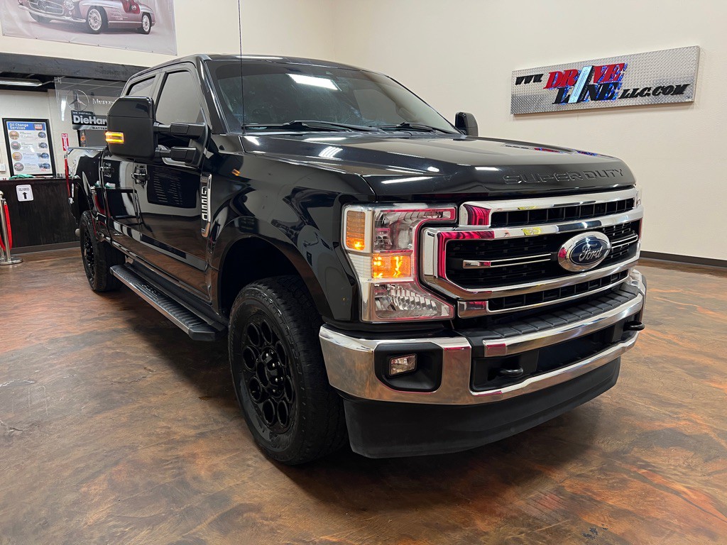 2021 Ford F-250 Image 3