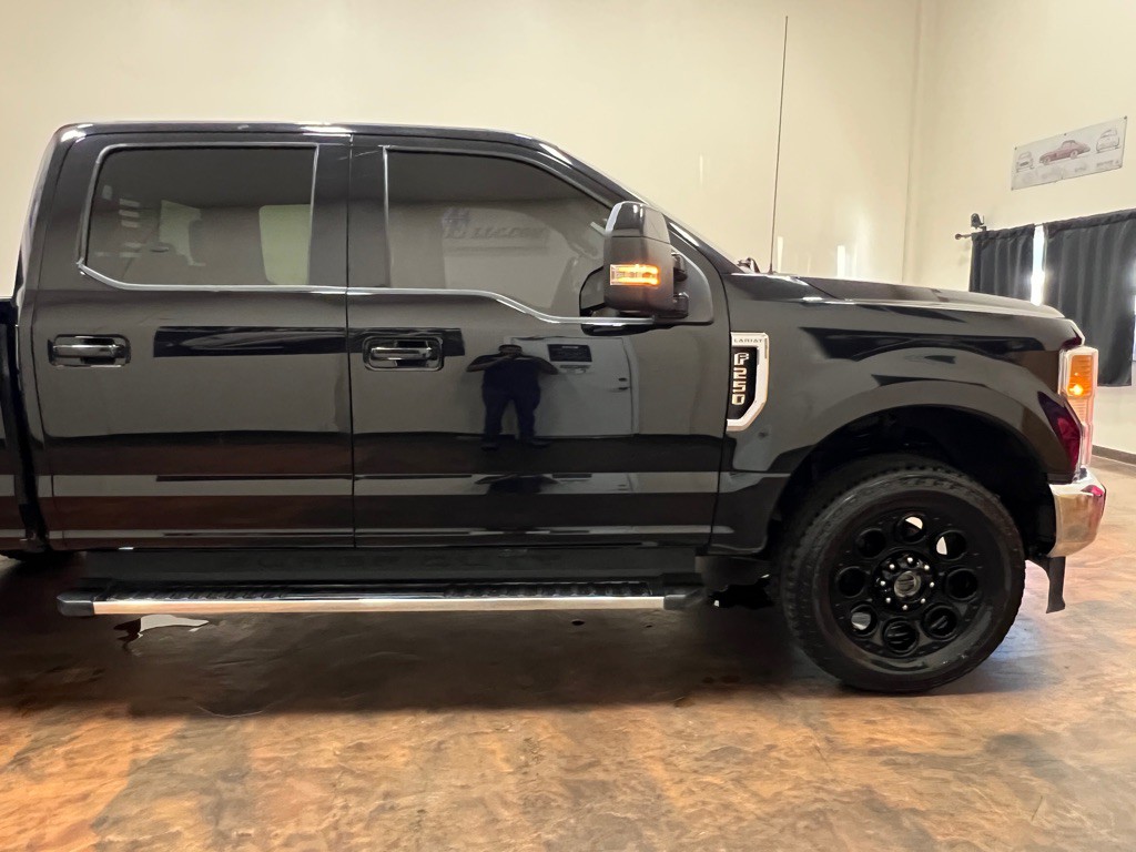 2021 Ford F-250 Image 12